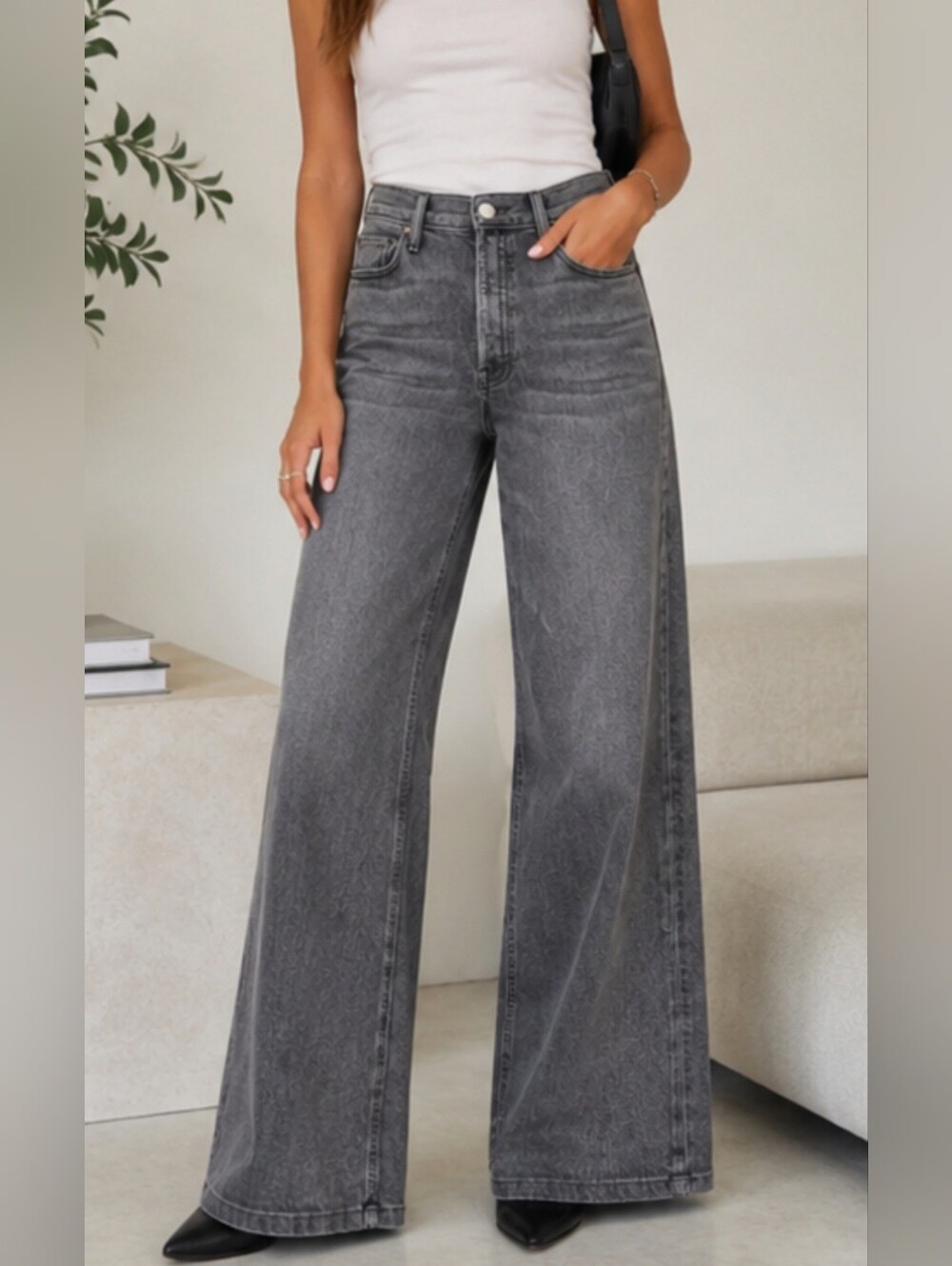 MOTHER The Enchanter Sneak Wide Leg Jeans Gray Size 28